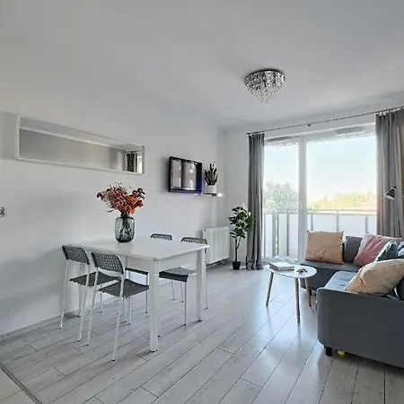 Urban Nest Group - Walowa 25c *